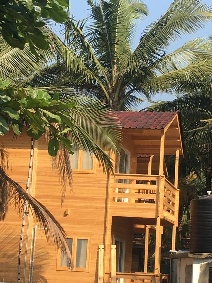 Tiara Fiesta Beach Cottages Morjim Εξωτερικό φωτογραφία